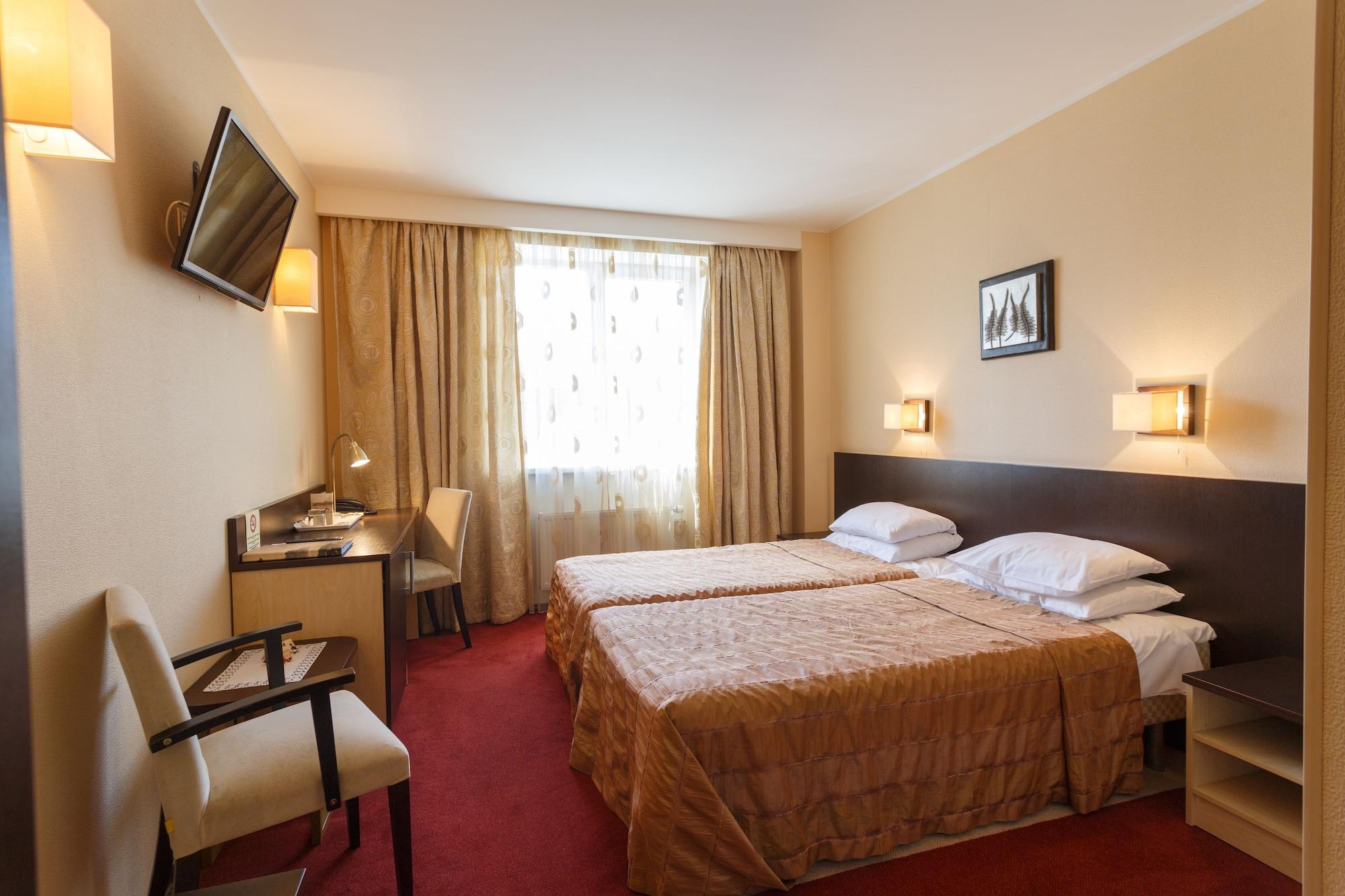 Hotel Rocca Al Mare Reval Exterior foto