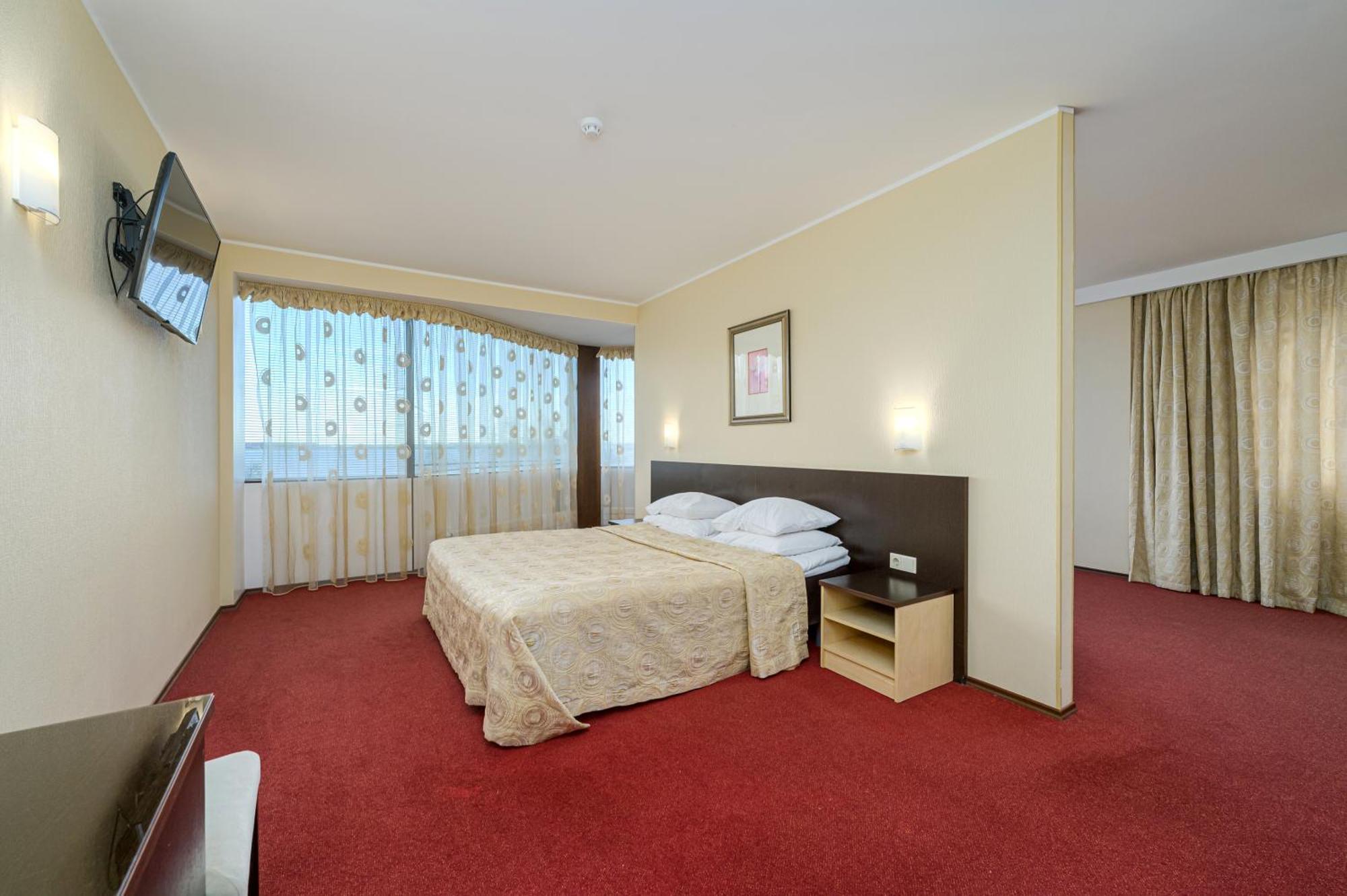 Hotel Rocca Al Mare Reval Exterior foto